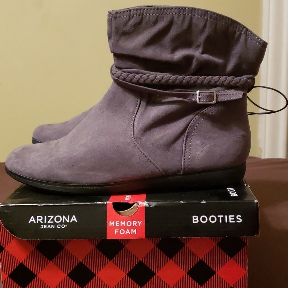 Booties - Picture 3 of 3